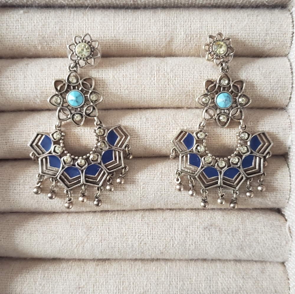 Golden lotus statement earrings chloe